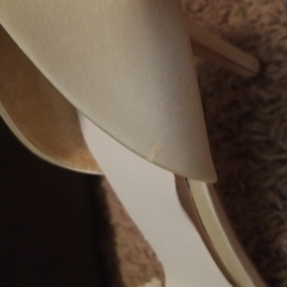 Badgley Mischka Salsa Ivory Satin D'orsay Pumps - Picture 3 of 9